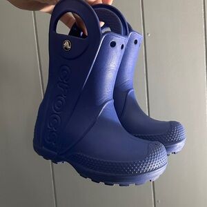 CROCS Kids Vibrant Blue Waterproof Boots